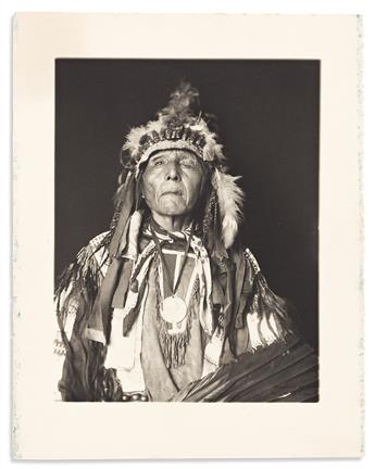 (AMERICAN INDIANS--PHOTOGRAPHS.) De Lancey Gill, photographer. Portrait of the Oglala leader White Mountain.